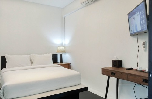 Wichit House | Room Only · Standard Room, 16min to Phuket Old Town