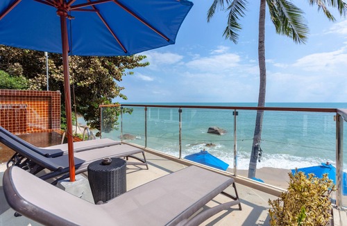 Maret Resort | Royal Beach Boutique Resort & Spa