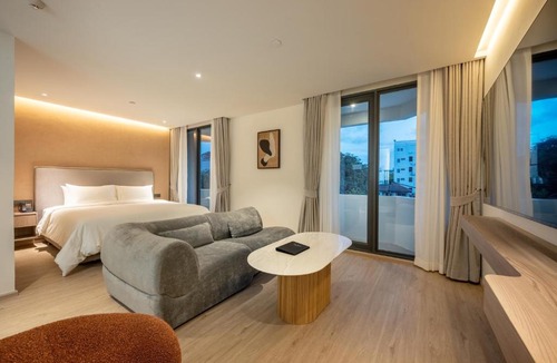 Huai Khwang Hotel | ROYS Hotel Bangkok