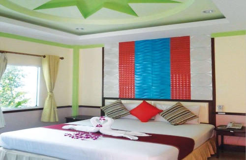 Nakhon Sawan Hotel | Ruckunresort 1