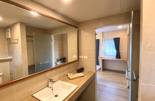 Nong Chaeng Hotel | Samed Amoris Resort & Pool Villas
