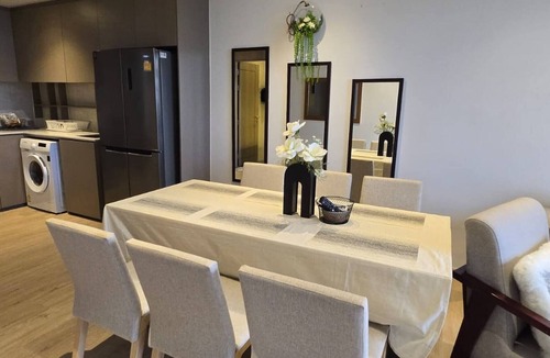 Pratumnak Hill Apartment | Sea View 2 Bed Room Luxury - Perfect Location