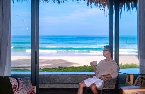 Sa Khu Resort | Sealord Naithon Beachfront Villa