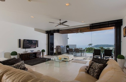 Kata Apartment | Seaview Luxury apartment C1 near beach