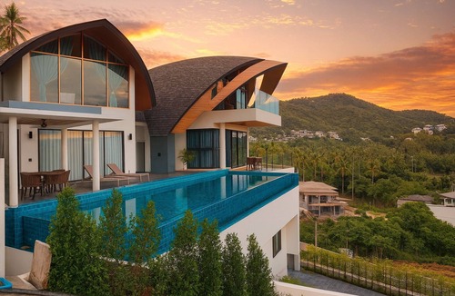 Bophut Villa | Serene 4-bedroom villa with AC in beautiful Koh Samui
