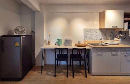 Hua Mak Apartment | SH Number 12 at Yaek Lam Sali station for 6 pax