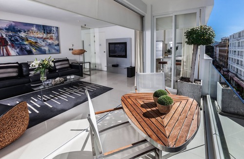 Patong House | (SHA Plus) BYD Lofts /Spacious 1 Bedroom Deluxe Suite - Room Only