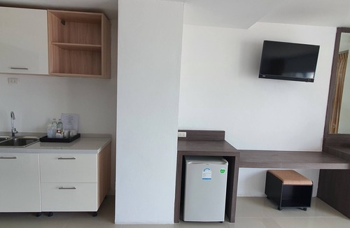 Nanai Road Apartment | (SHA)Studio Room with Ensuite Bathroom