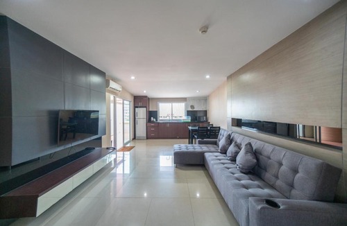 Jomtien Hotel | Shiba Guesthouse