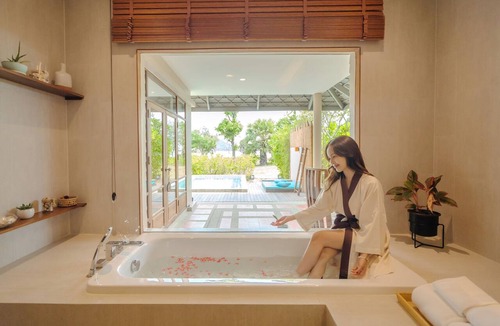 Thap Sakae Hotel | Sirarun Resort