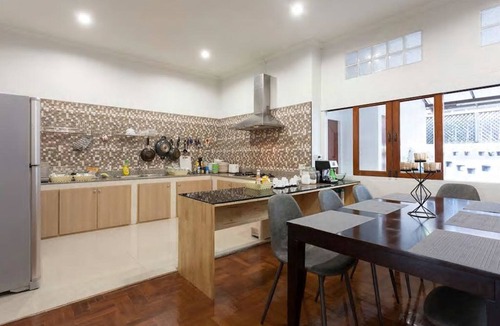 Huay Kaew House | Sirinan Villa Nimman