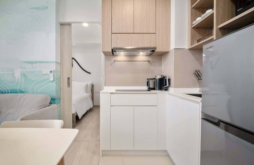 Laguna Condo | Skypark Aurora, Two-Bedroom 3703 2Ax Premium