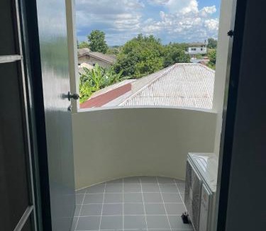 Phitsanulok Hotel | SLEEPLESS ROOM Phitsanulok