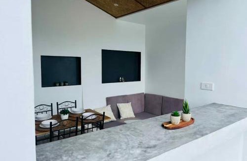 Maret Villa | Small villa perched with Mountain views Lamai
