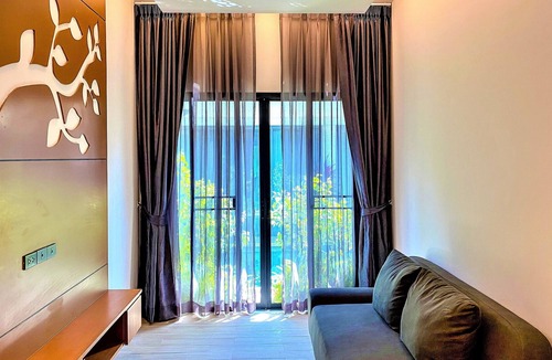 Chalong House | Snappy 2 BR Pool Access Suite | Kitchen | Washer