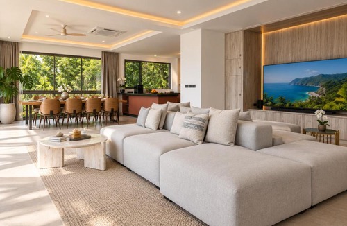 Moo 5 Villa | Sol Sofia 4BR, Seaview, Pool, Breakfast, Villa Staffs, 2-minute walk to Thong Son Beach