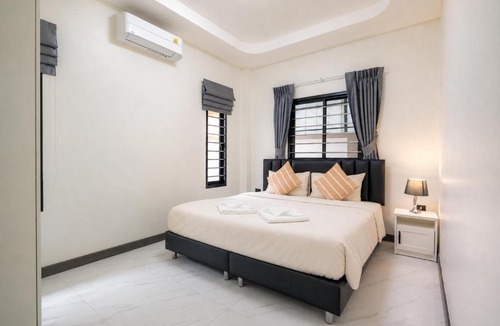 Cherngtalay Villa | Solara House I Cozy 2BR near Bangtao Beach