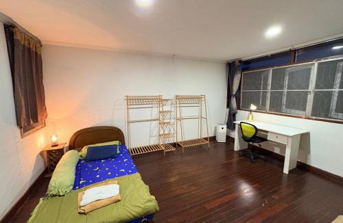 Samsen Nok House | Southeast Asia Activist House