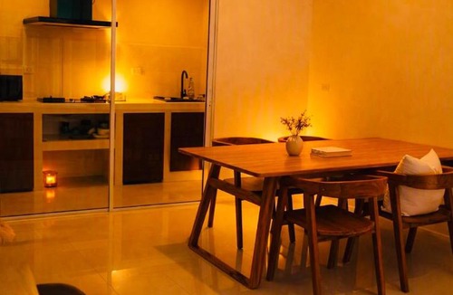 Bang Phli House | Spacious 3-Bedroom House with Shared Pool near Mega Bangna
