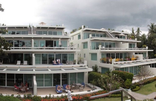 Rawai Apartment | Spacious Open Plan Resort Apartment, large ensuite bedrooms, fitted kitchen.