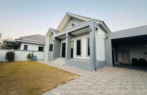 Mae Sot Other | SRE- JOY Holiday Home in Mae Sot