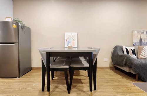 Bang Rak Apartment | State Tower Bangkok