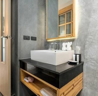 Nai Harn Apartment | Studio at Relife Windy with the great view