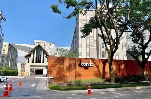Chiang Mai Apartment | Studio Near Central Festival Includes Street Parking