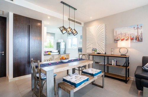 Karon Apartment | Stunning Karon Beachfront Apartment 707