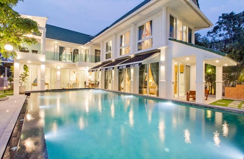 Nong Prue Villa | Stylish 2-Villa Combination by Hi At Home