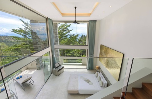 Ko Pha-ngan House | Stylish 2-Villa Escape | Sleeps 30 | Lime Samui