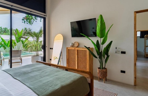 Srithanu Apartment | Stylish 2BR villa with Pool, Srithanu, 5min to the beach
