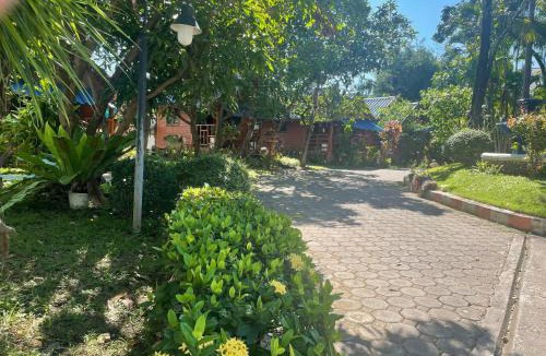 Mae Sot Resort | Suandarbporn Resort Mae Sot