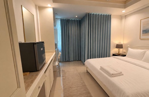 Samsen Nok House | Sukhum MRT Sutthisan