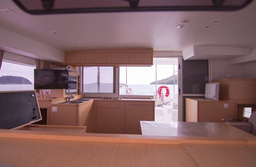 Salak Kok Boat Rental | Sun-Kissed Sailing Journey in Trat, Koh Chang