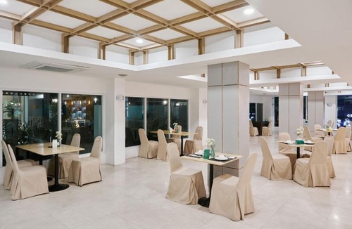 Suan Luang Hotel | Sunday Platinum Suites
