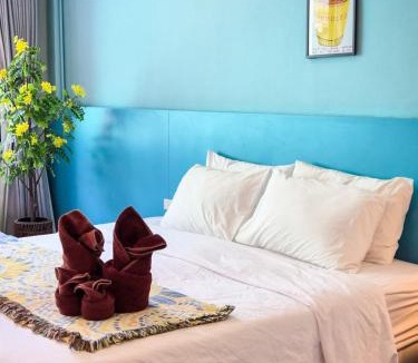 Wat Tha Phra House | Susies Home Stay - 4BR - Sleeps 10