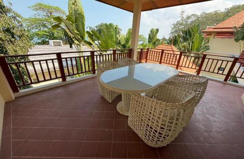 Bang Sare Villa | Talay Sawan Villa