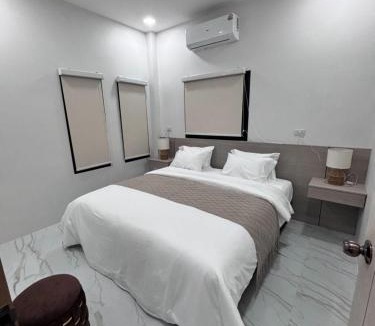 Nong Ki Hotel | Tanya's Cafe & Resort