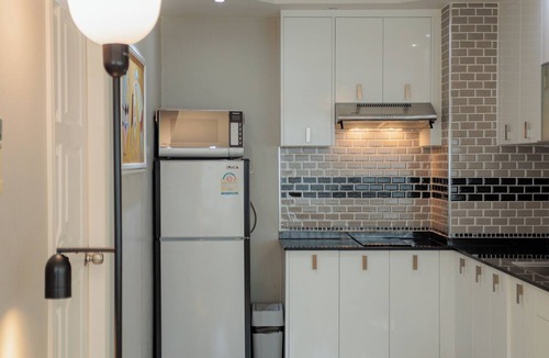 Nimman Condo | Terrific 1-bedroom condo with AC in charming Chiang Mai
