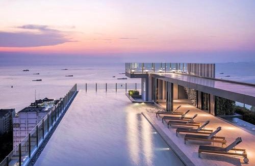 Pattaya Bay Apartment | The Base Central Pattaya By Pattaya Holiday