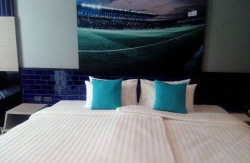 Buriram Hotel | The Crystal Hotel Buriram - formerly X2 Vibe Buriram
