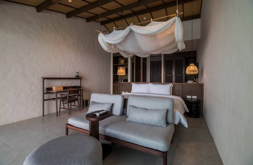 Mae Nam Hotel | The Flow Samui Beach Resort
