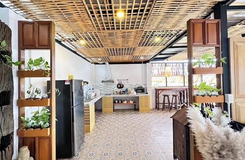 Ban Bo Han Hostel | The Luna Hostel
