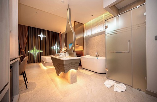 Ayutthaya Hotel | The Rachata Ayothaya