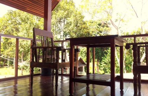 Satun Hotel | The Reef Hotel & Studios