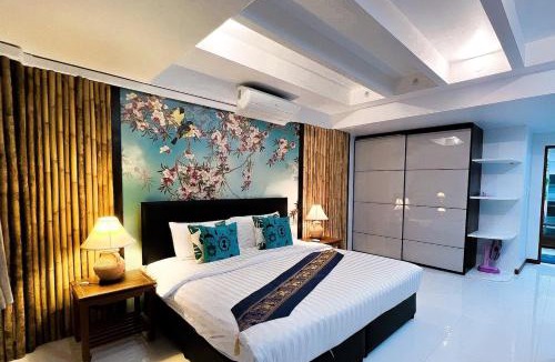 Nai Harn Apartment | The Sands 3 Bedrooms Beachside Apartment in Naiharn