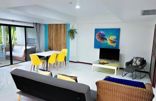Nai Harn Apartment | The Sands 3 Bedrooms Beachside Apartment in Naiharn