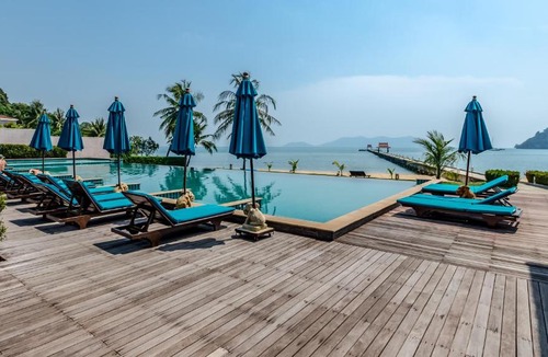 Bang Bao Bay Apartment | The Sea View Residence