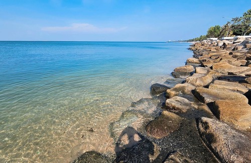 Saen Suk Hotel | The Sunset Bangsaen Seaview